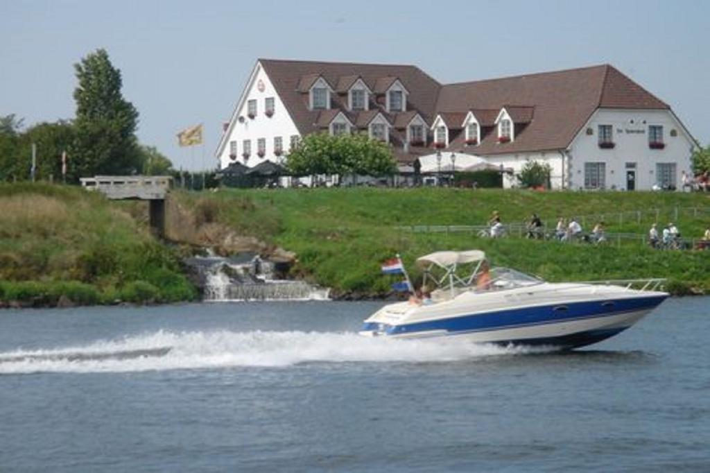 B&B Ferme Knaapen Neeritter 외부 사진